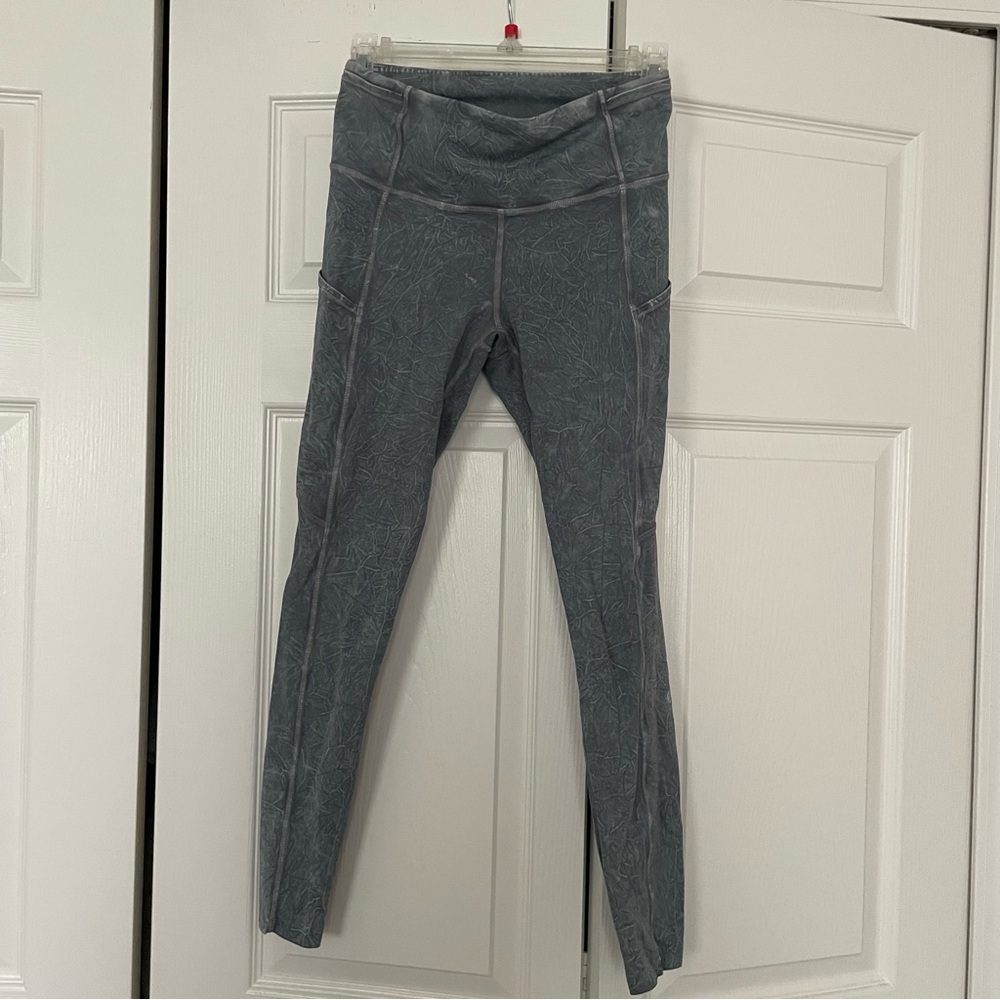 Grey Marble Lululemon Leggings Ankle Cut with Pockets